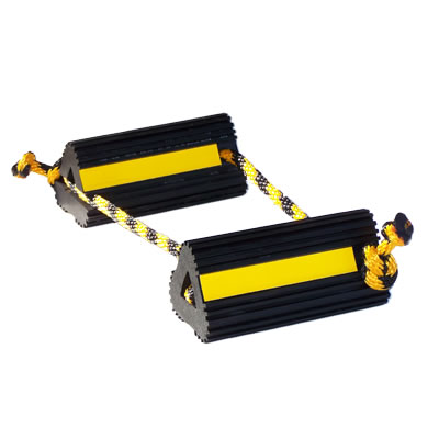 https://chocks.com/products/arm08n/arm08n_1_400.jpg