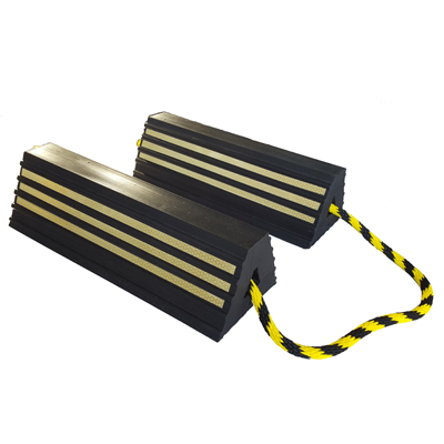 https://chocks.com/products/xpa18r/xpa18r_1_400.jpg